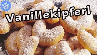 Vanillekipferl Rezept Einfach amp Schnell  Plätzchenrezepte  Kekse backen  Plätzchen backen [upl. by Llednahs888]