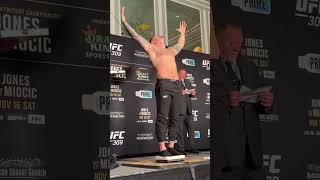 Tom Aspinall weighs in as the backup fighter for the main event at UFC309 [upl. by Elmer421]