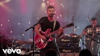 Juanes  Me Enamora Live [upl. by Erma70]