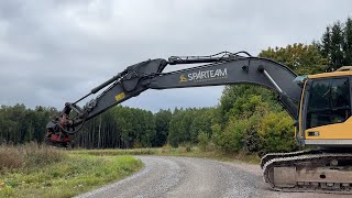 Köp Grävmaskin Volvo EC250 DL med redskap på Klaravik [upl. by Schreibman]