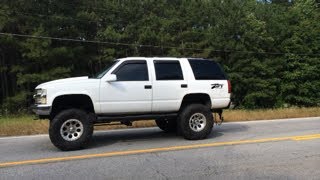 Lifted z71 tahoe walk around and rev [upl. by Drucy]