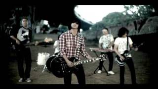 Hujan  Dugaannya Music Video [upl. by Jenne]