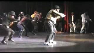 Felix Wazekwa Olympia 2009 Mickael Jackson na biso Zua Nga BienPart2 [upl. by Raseta28]