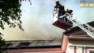 Großalarm für Salzburgs Feuerwehren Schloss Arenberg brennt [upl. by Ahsiret581]