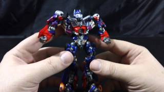 SciFi Revoltech 030  DotM Optimus Prime Review Part 1 [upl. by Vikky283]