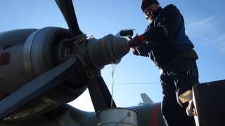 Fokker F27 propeller removal [upl. by Guerra]