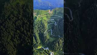 winding road on mountain top in china空中俯瞰蜿蜒而上的公路很像一个亮字而得名Amazing cliff landscapes in China [upl. by Naghem401]