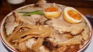 仙台めし 仙台ラーメン激戦区「みずさわ屋」の「柔らかバラ肉そば」 Ramen topped with large simmered pork [upl. by Ihcalam904]