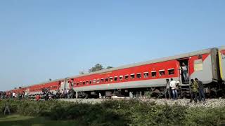 The Bogies of BengaluruTinsukia express uncoupled from the engine [upl. by Johanna]