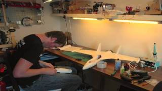 Building a FunJet in 3 minutes  the first flight  RCExplorerse [upl. by Ardnauq]