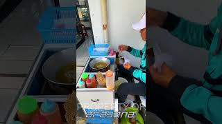 Kuliner Viral Telur Gulung CB Terenak dpn Ciseke Besar food foodlover shorts streetfood foodie [upl. by Quillon319]