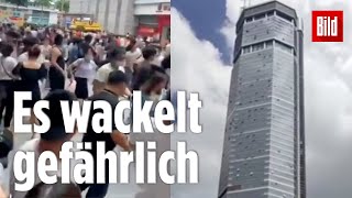 Chinesischer Wolkenkratzer gerät ins Schwanken – Menschen flüchten [upl. by Enna]