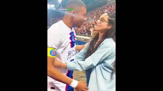 Momen Respect Kylian Mbappe 🙂‍↕️ [upl. by Cul]