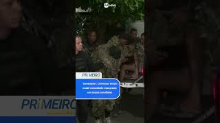 Bandidos tentam invadir comunidade e são presos com roupas camufladas [upl. by Yssor303]