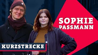 Sophie Passmann radikalisiert sich im Pralinenladen  Kurzstrecke mit Pierre M Krause [upl. by Gladdy813]