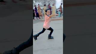 skating enjoy😱❤️ skating rollerskatingmusic musicgenre publicreaction [upl. by Peggir]