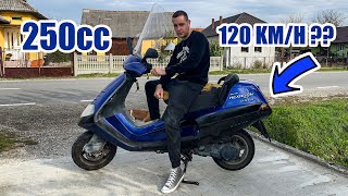 Miam Cumpărat Un Dulap De 250cc  Piaggio Hexagon GTX 250 [upl. by Tiler188]