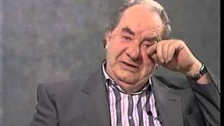 Leo Mckern on The Gloria Hunniford quotSunday Sundayquot Chat show 1989 [upl. by Sarita]