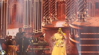 singing by Shreya Ghoshal  Live Grand concert Kolkata [upl. by Yadroc]