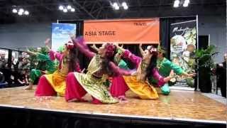 Dikir Barat of Kelantan  Malaysian Dance Performance  The New York Times Travel Show 2013 [upl. by Garald226]