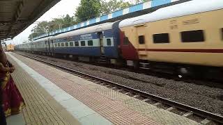 Fast train whizzes through platform 1 saphale railway station view 🚄🛤️🎥🏞️ [upl. by Dean]