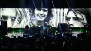 Nirvana w Joan Jett – quotSmells Like Teen Spiritquot  2014 Rock Hall Induction [upl. by Thomajan247]