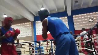 práctica de Boxeo de sabana grande de Boya República Dominicana el maestro Danny suarez [upl. by Adrahc]