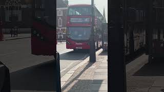 43 Wrong blind Mornington Crescent BDE Enviro200 EV [upl. by Collbaith]