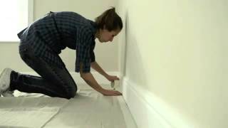 How to paint a ceiling by Johnstones [upl. by Marlane]