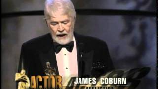 James Coburn Wins Supporting Actor 1999 Oscars [upl. by Nochur]