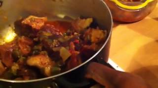 Mama Nicole loboko cuisine congolaise dongo dongo na ngulu fime part 3 [upl. by Hachmin]