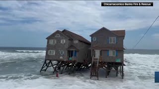 WATCH Rodanthe North Carolina home collapses [upl. by Tallbot]