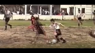 Así jugaba Messi de chico en las inferiores de Newells [upl. by Aneez]