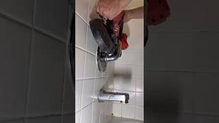 easy shower handle removal trick plumbing plumber plumbers diy construction masterplumber [upl. by Ariad116]