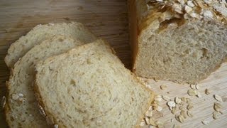 HonigButtermilchBrot mit Haferflocken HoneyButtermilk Oat Bread [upl. by Sseb944]