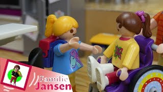 Playmobil Film quotGreta im Rollstuhl nach HausequotFamilie Jansen  Kinderfilm  KinderserieYoutube Kids [upl. by Ariaek]