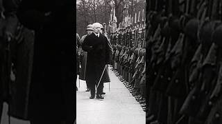 Ehrengarde der Weimarer Republik 🦅🇩🇪 wachbataillon militär soldaten parade garde tradition [upl. by Ilana]