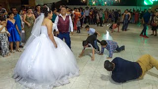 Asi Se Baila Al Ritmo De La Iguana En Luvianos en Grandiosa Boda De Hugo y Blanca [upl. by Disharoon]