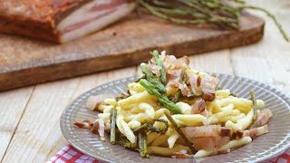 Pasta con asparagi e pancetta  Ricette che Passione [upl. by Oflunra]