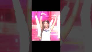 ILLIT performing Heart Shaker by TWICE at the 2024 MAMA Awards Illit twice kpop [upl. by Frazer192]