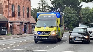 BULLHORN DampWFRS Fire Officer amp SWAST Ambulance Responding Past Ferndown Fire Station [upl. by Gazo]