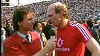 Bayern v Gladbach 198586 610 [upl. by Weissmann]