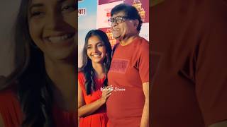 Sayali Sanjeev Adorable Moments With Nana Patekar Ashok Saraf and Subodh Bhave at Ole Aale Premiere [upl. by Sato]