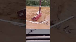 New video from NC shows powerful flood water tearing building in half [upl. by Kathlene]