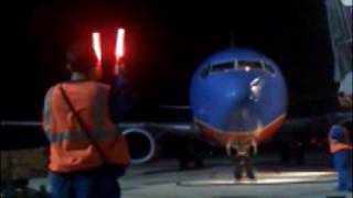 Marshaling A Southwest 737 [upl. by Eglantine]