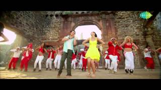 Whistle Baja Heropanti 1080p Video Song Tiger ShroffKriti Sanon [upl. by Lanae]