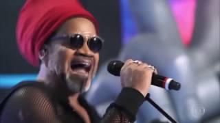 Carlinhos Brown canta Meia Lua Inteira nas Audições – ‘The Voice Brasil’  5ª Temporada [upl. by Enelrad103]