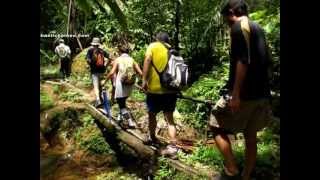 Kampung Gumbang Lookout Point Bau Dayak Bidayuh Village Sarawak Malaysia Borneo Travel 婆罗洲探险砂拉越土著村庄 [upl. by Akeemat]