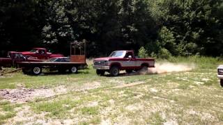 Ford 351 Cleveland vs Chevy 350 TBI [upl. by Kahn]