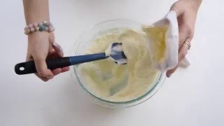 1 Step Easy amp Delicious Cream Cheese Frosting Recipe [upl. by Staley]